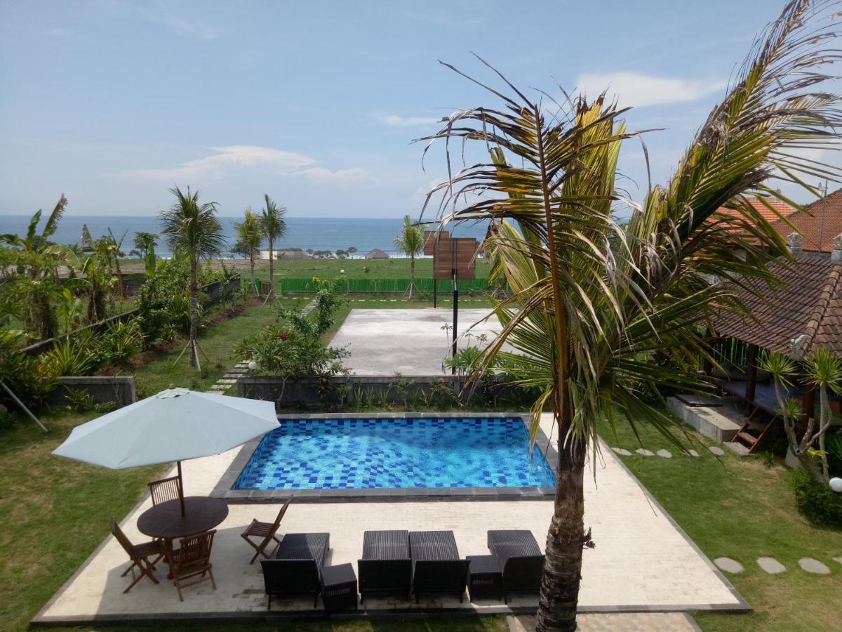Khalisha Villa Airsatang Exterior photo
